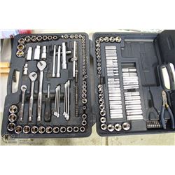 SOCKET SET