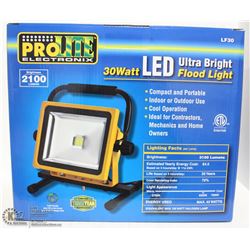 NEW PROLITE 2100 LUMENS 30 WATT LKED FLOOD LIGHT