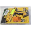 Image 1 : DEWALT GLUE GUN DWHTGR50 120V 50 W STORE RETURN