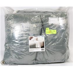 NEW FLEECE BLANKET WITH SHERPA BACKING,QUEEN