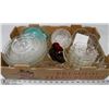 Image 1 : 11) 2 SETS OF FRUIT BOWLS AND GLASS NAPPIES, EXTRA