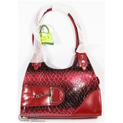 NEW RED SNAKESKIN STYLE HANDBAG WITH FRONT