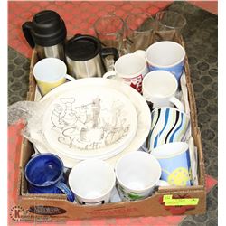 LARGE FLAT W/DECORATIVE COFFEE MUGS,