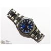 Image 3 : 9) BLUE FACE SILVER BULOVA WATER RESISTANT WATCH