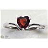 Image 1 : 16) 14KT WHITE GOLD RING WITH HEART SHAPED GARNET