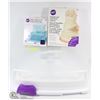 Image 1 : WILTON 3IN1 CAKE CADDY &CAKE DECORATING TOOLS