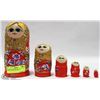 Image 1 : RUSSIAN NESTING DOLLS.