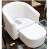 Image 1 : WHITE LEATHER-LIKE CHILDERNS CHAIR & OTTOMAN