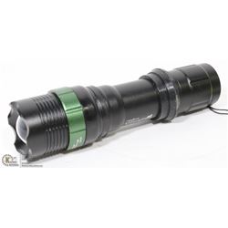 5000 LUMEN LED TACTICAL FLASHLIGHT WITH ZOOM