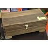 Image 1 : WOOD KEEPSAKE BOX  15X7X6