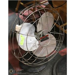 VINTAGE INDUSTRIAL BIG FAN