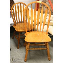 PAIR OF WOOD CHAIRS