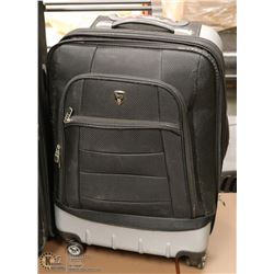 TRAVELLER CLUB  SEMI HARD SHELL LUGGAGE 27” HIGH