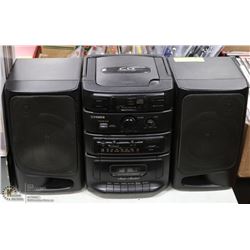 FISHER CD STEREO.