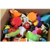 Image 3 : M AND M FIGURES AND MCDONALDS FURBY TOYS