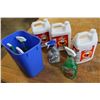Image 1 : THREE JUGS OF AIR MOTOR OIL AND TOTE OF SPRAY CLEANER