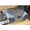 Image 3 : TFAL GRILL AND SHARP STEREO