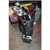 Image 1 : GOLF CLUBS IN CONFIDENCE BAG