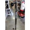 Image 2 : METAL CLOTHING RACK