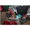 Image 2 : TOTE OF ELECTRONICS AND PICTURES