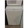 Image 1 : WHITE KENMORE BAR FRIDGE