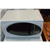 Image 1 : WHITE KENMORE MICROWAVE