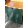 Image 2 : GREEN AND MAPLE 2 DOOR CUPBOARD