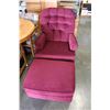 Image 2 : RED ROCKING SWIVEL CHAIR AND OTTOMAN