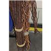 Image 2 : LOT OF DECORATIVE TWIGS