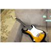Image 1 : GEORGE WASHBURN ELECTRIC GUITAR