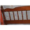 Image 2 : MAPLE HEADBOARD AND FOOTBOARD