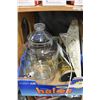 Image 1 : TRAY OF CANDLES AND DRINK DISPENSER