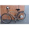 Image 1 : GOLD GIANT BIKE