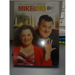 (NEW) Mike & Molly Season 2