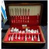 Image 1 : APPROX 59PC SET COMMUNITY SILVERPLATE FLATWARE SET IN CANTEEN