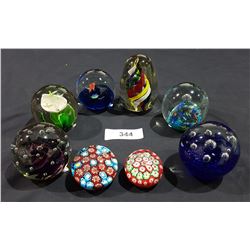 LOT OF 8 ART GLASS PAPERWEIGHTS