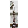 Image 1 : VINTAGE RUBY CUT TO CLEAR CRYSTAL LUSTRE LAMP