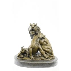 Relaxing Lions Bronze Statue on Marble Base Figurine