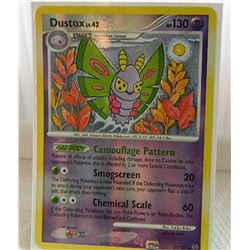 POKEMON COLLECTOR CARD IN PROTECTIVE SLEEVE - DUSTOX LV.42 REVERSE HOLO - 25/127