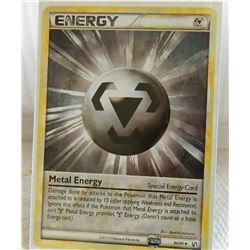 POKEMON COLLECTOR CARD IN PROTECTIVE SLEEVE - ENERGY - METAL - COMMON - 116/123