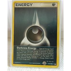 POKEMON COLLECTOR CARD IN PROTECTIVE SLEEVE - ENERGY - DARKNESS - UNCOMMON - 87/108