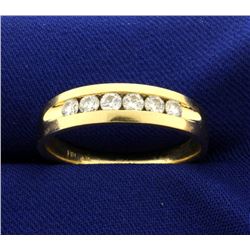 1/2ct TW Men's Diamond Band Ring