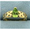 Image 1 : Pear Shaped Peridot Gold Ring