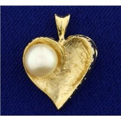 Pearl Heart Pendant in 14K Yellow Gold