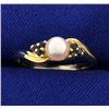 Image 1 : Pearl and Sapphire Ring in 14K Yellow Gold