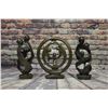 Image 1 : 3 Assorted Statues
