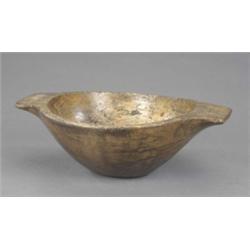A 19th century turned wood mixing bowl, with lug handles, 28cm diam 20/30...