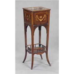 An Edwardian mahogany square jardiniere stand, with metal liner, inlaid with stringing and ribbon...