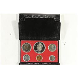 1975 US PROOF SET (WITH BOX)