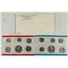 Image 2 : 1972 US MINT SET (UNC) P/D/S (WITH ENVELOPE)